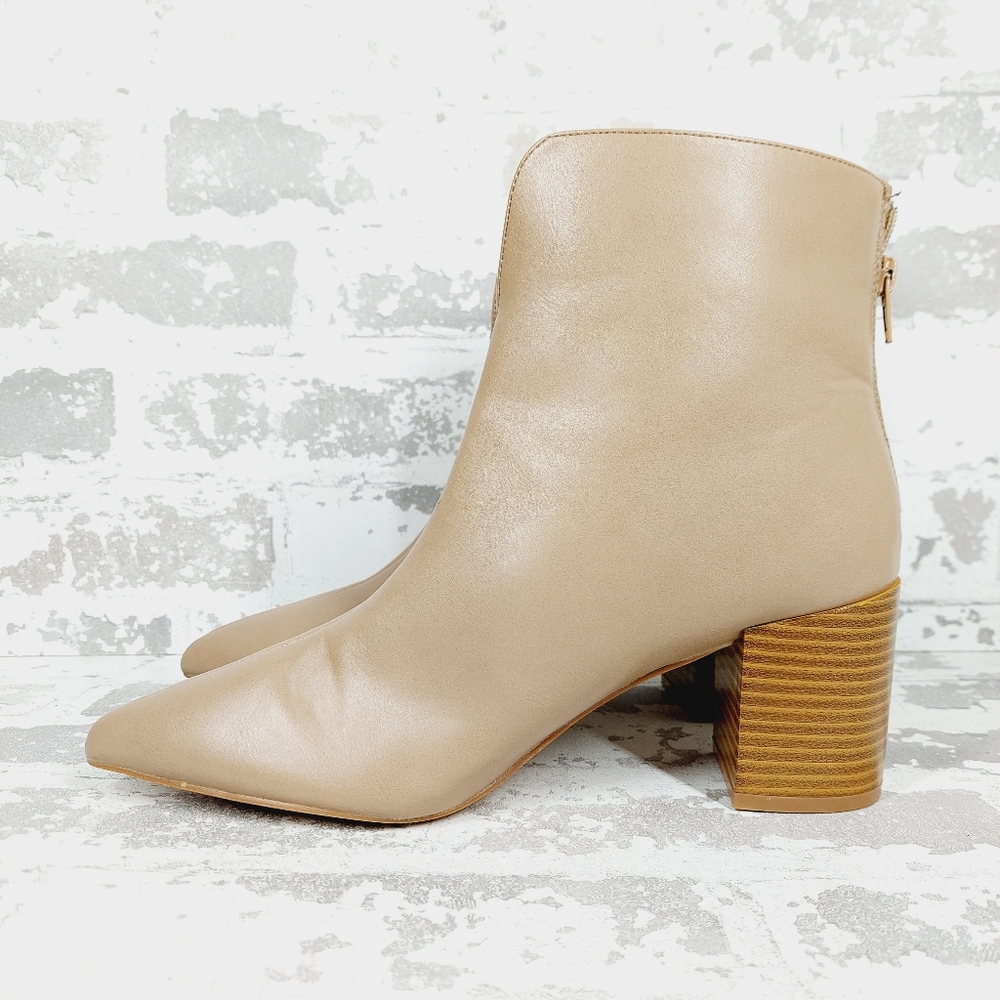 New Journee Collection Women's Kayden Booties X89